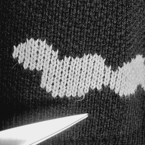 Mo:vint Black Cloud Sweater Cardigan Womens Medium *Flaw* Witchy Goth Whimsigoth - Picture 8 of 12